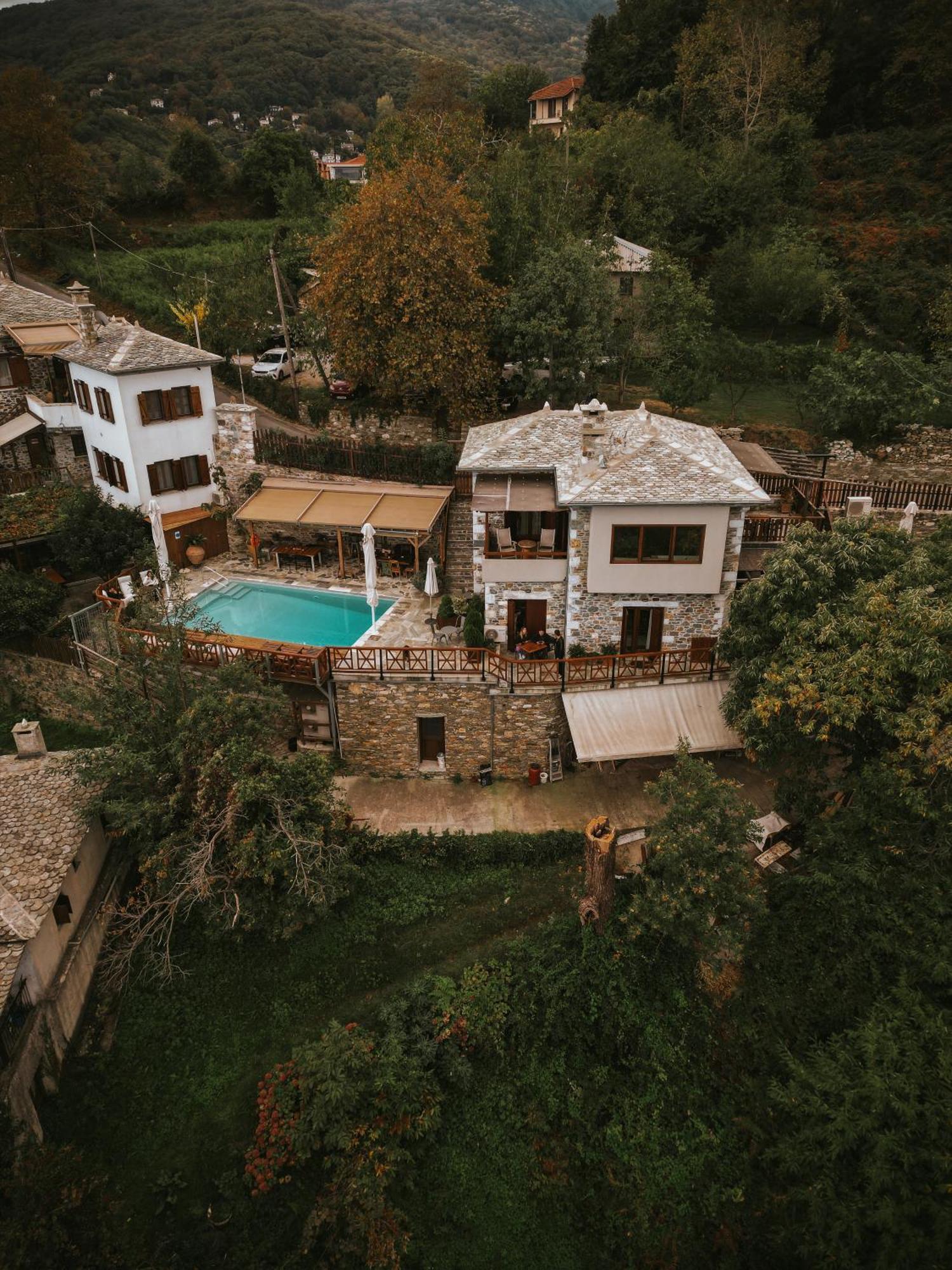 Adama Villas&Guesthouses Mourésion Exterior foto